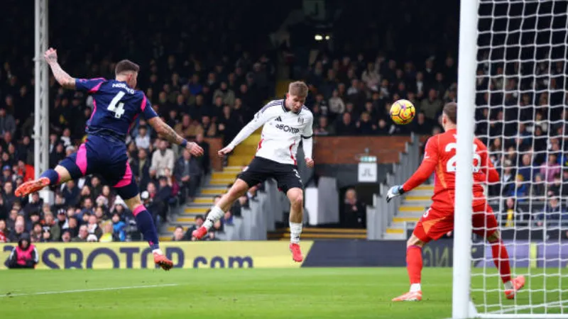 So sánh đối thủ và xu hướng chiến thuật